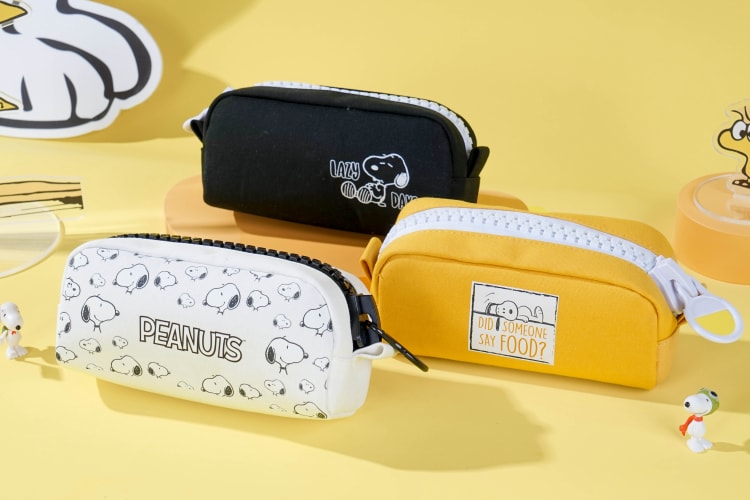 Snoopy Pen bag JT-101257 线条生活-大容量笔袋