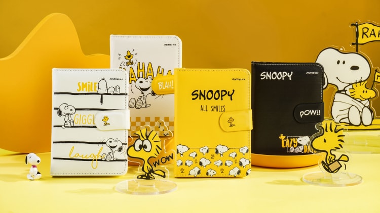 Snoopy A6 PU notebook planner colorful inner  JT-101371 线条生活-磁扣本A6（彩色内页）