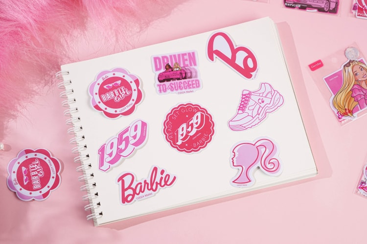 OD-500646 Hi Barbie-Pvc sticker 嗨！芭比-大张防水PVC贴纸